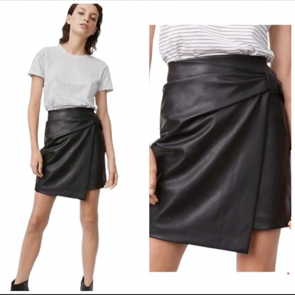 NWT Club Monaco Black Faux Leather skirt size 8